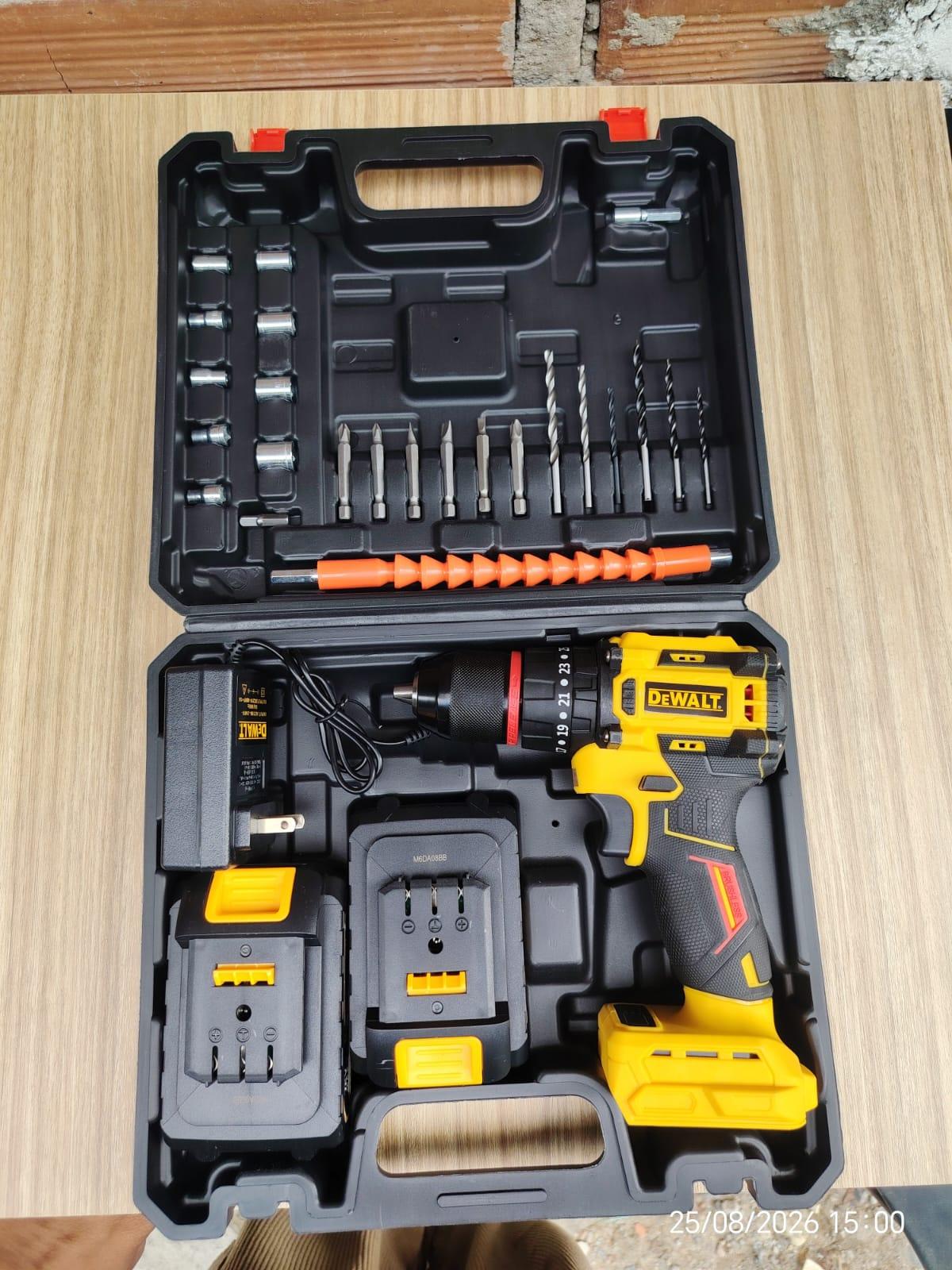 Taladro Percutor Inalámbrico DeWalt 1/2" — Kit Completo